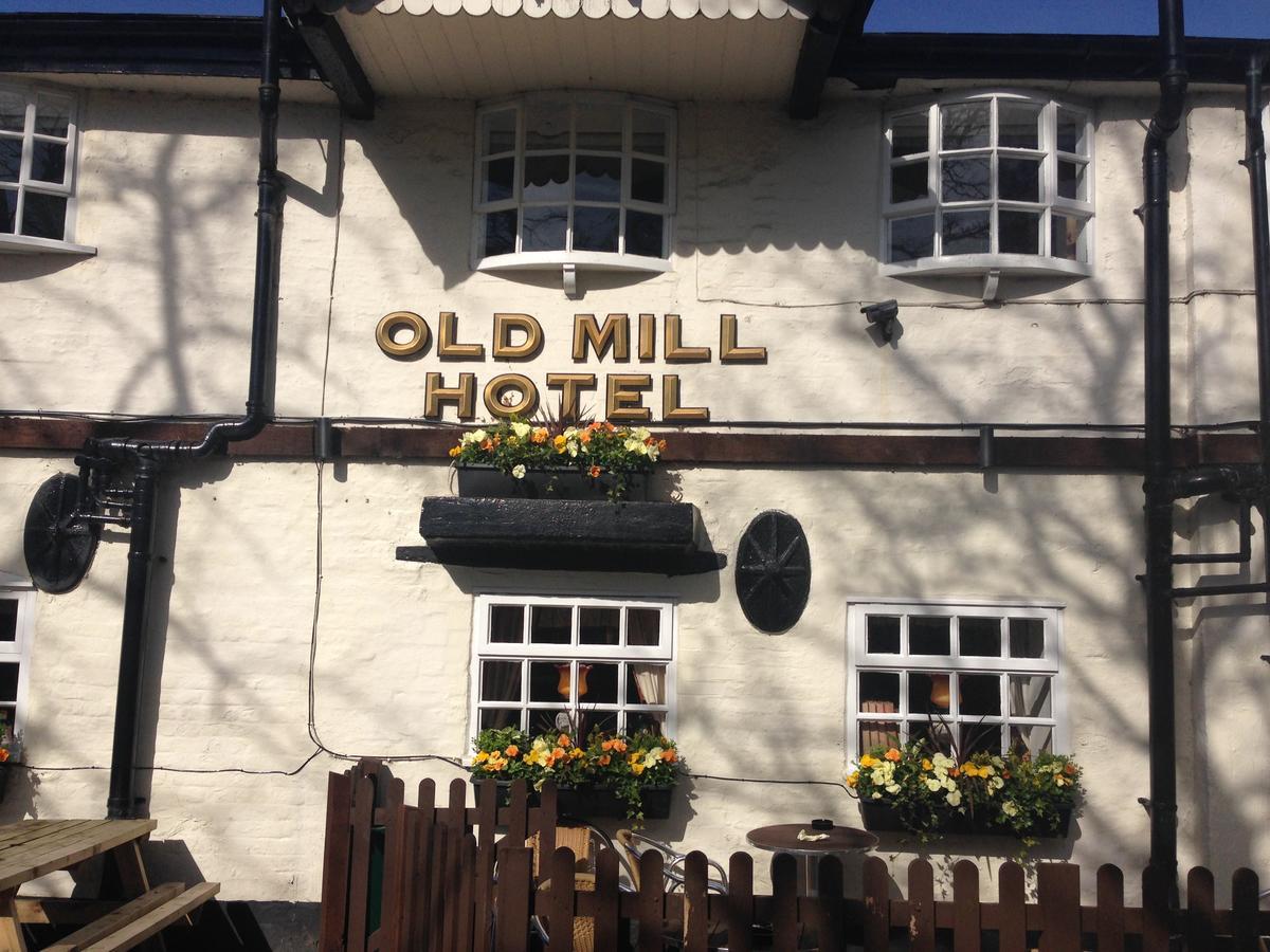 The Old Mill Hotel Alsager Luaran gambar