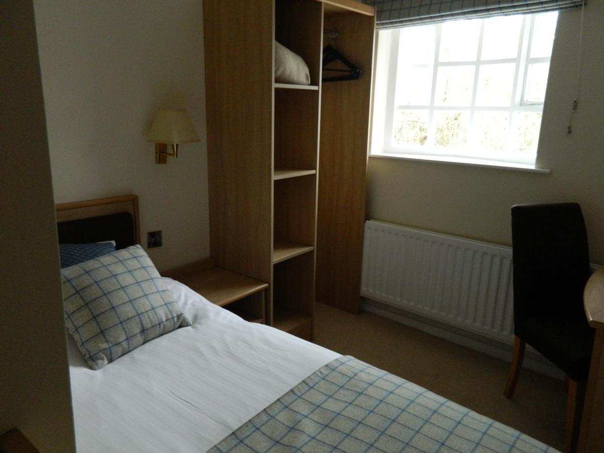 The Old Mill Hotel Alsager Luaran gambar
